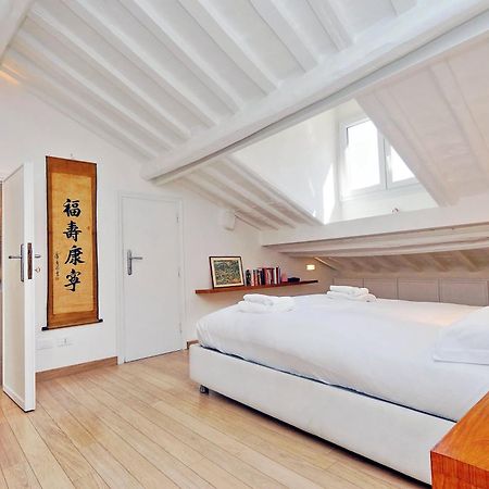 Apartmán Pantheon Charming Attic | Romeloft Exteriér fotografie